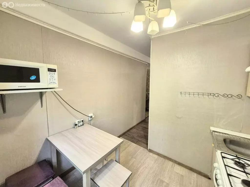 3-комнатная квартира: Санкт-Петербург, улица Белы Куна, 14 (58 м) - Фото 1