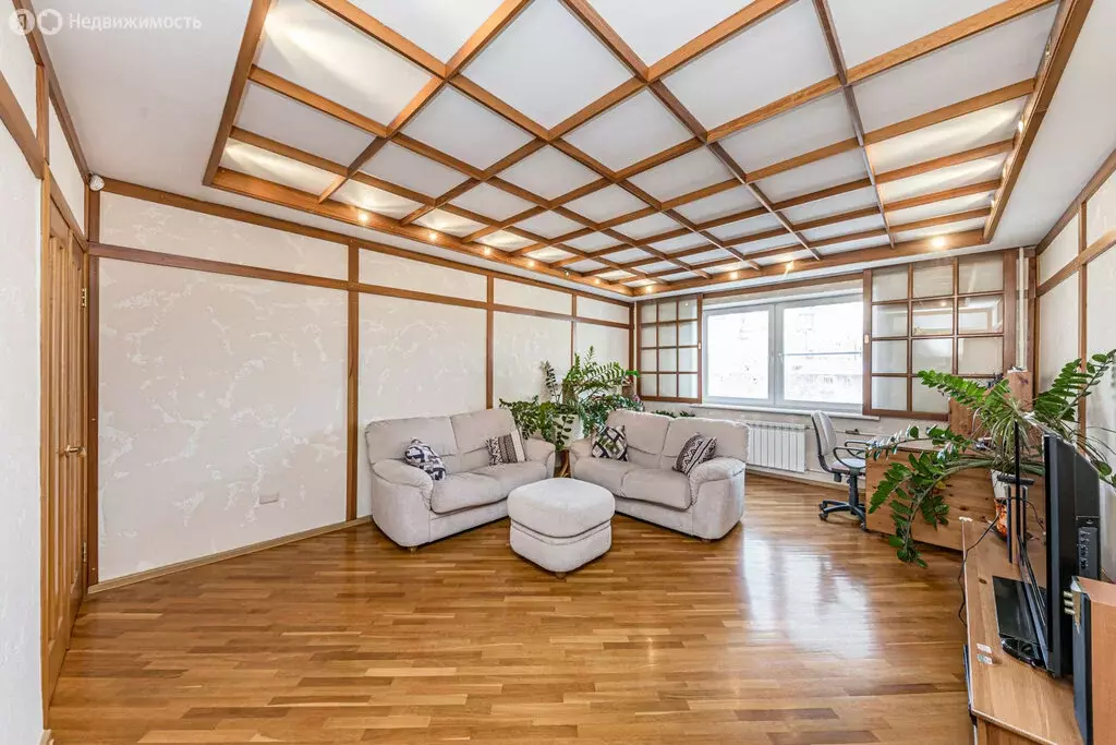 3-комнатная квартира: Челябинск, Комсомольская улица, 18А (108.4 м) - Фото 2