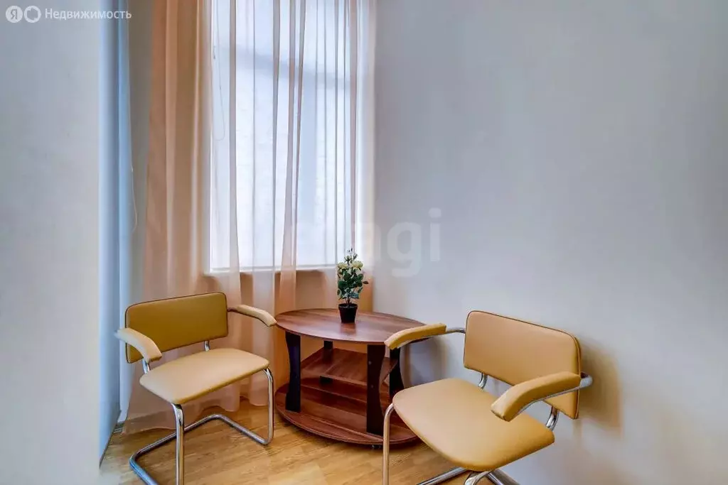 4-комнатная квартира: Санкт-Петербург, Кирочная улица, 22 (249.5 м) - Фото 2