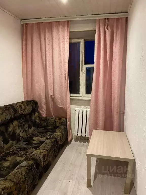 Комната Чувашия, Чебоксары ул. Богдана Хмельницкого, 81 (10.0 м) - Фото 1