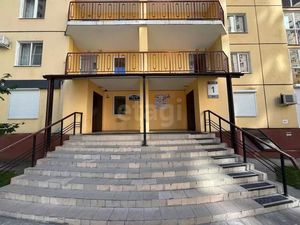 2-к кв. Воронежская область, Воронеж ул. Шишкова, 72/1 (61.7 м) - Фото 0