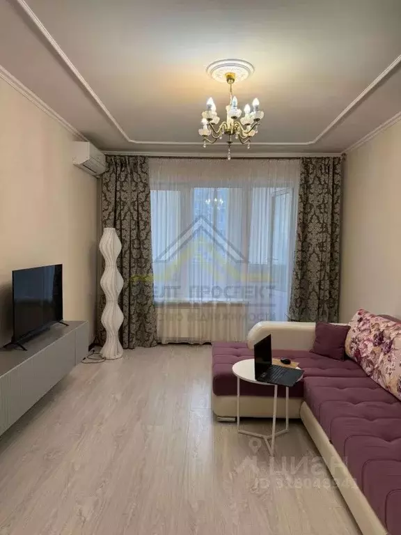 2-к кв. Белгородская область, Старый Оскол Степной мкр, 8 (62.0 м) - Фото 1