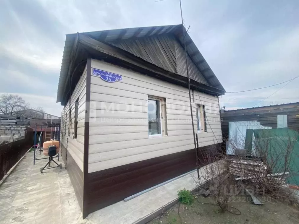 Дом в Амурская область, Белогорск Красноармейская ул., 2А (52 м) - Фото 1