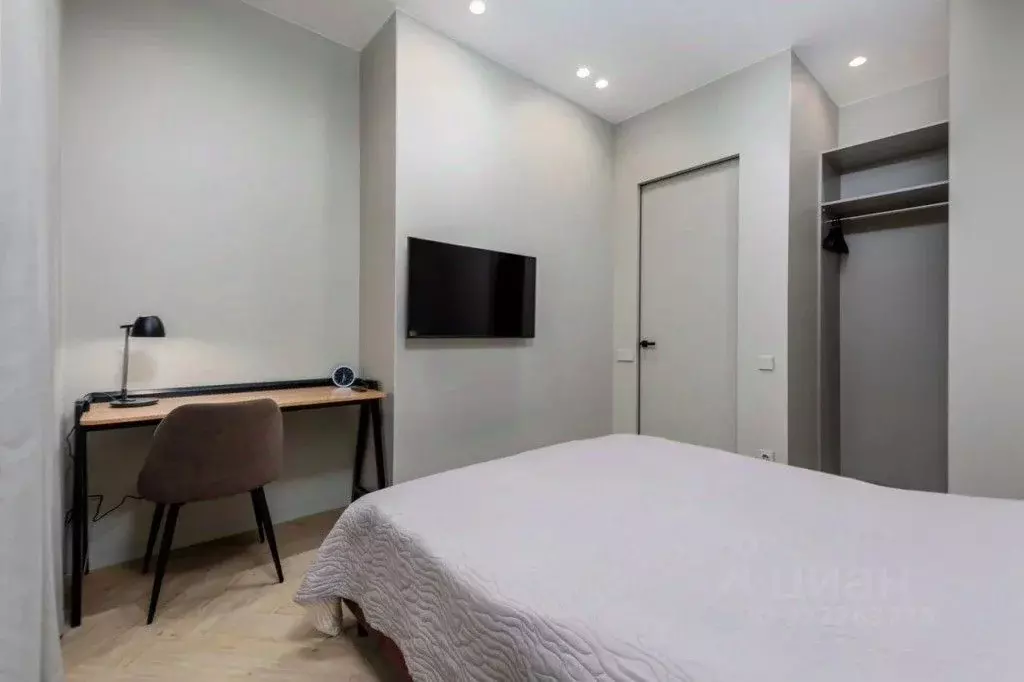 1-к кв. Вологодская область, Череповец ул. Дзержинского, 73 (50.0 м) - Фото 2