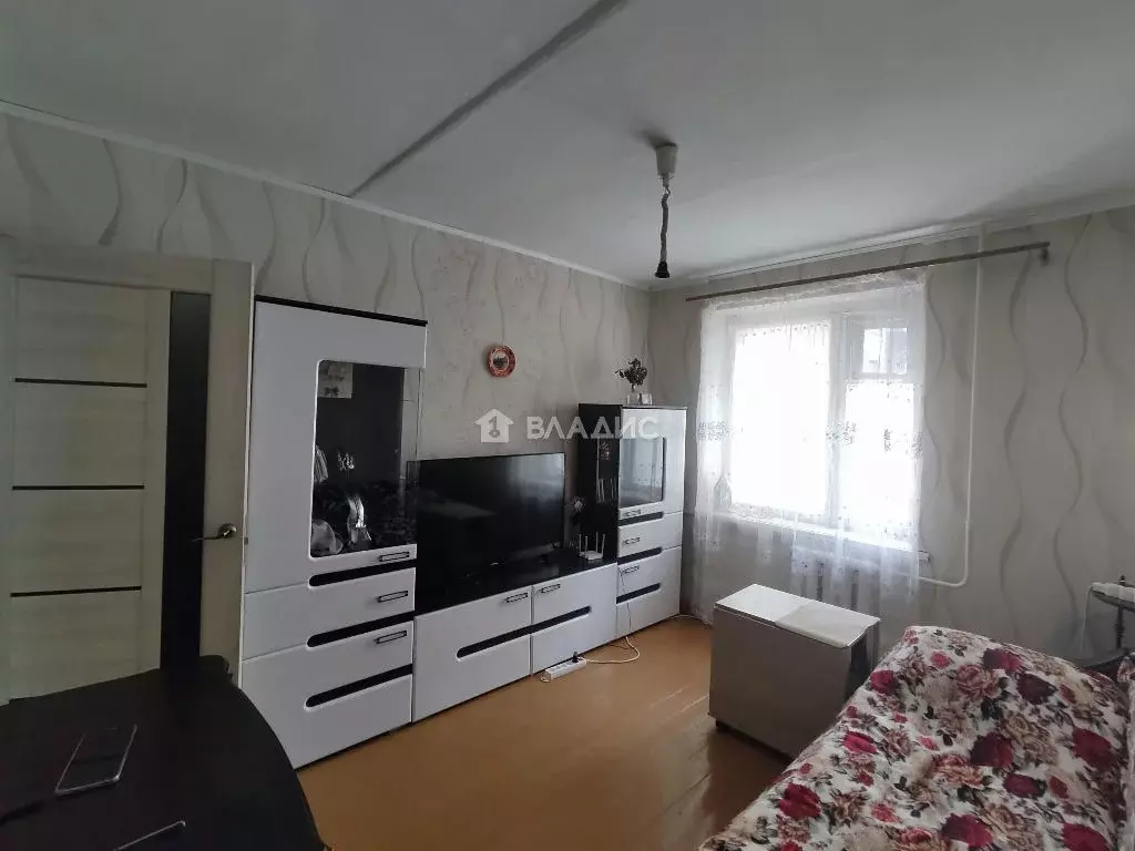 Продается 4-комнатная квартира - Фото 2