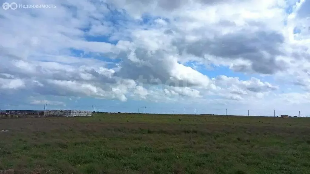 Участок в Сакский район, Молочненское сельское поселение, село Витино ... - Фото 1