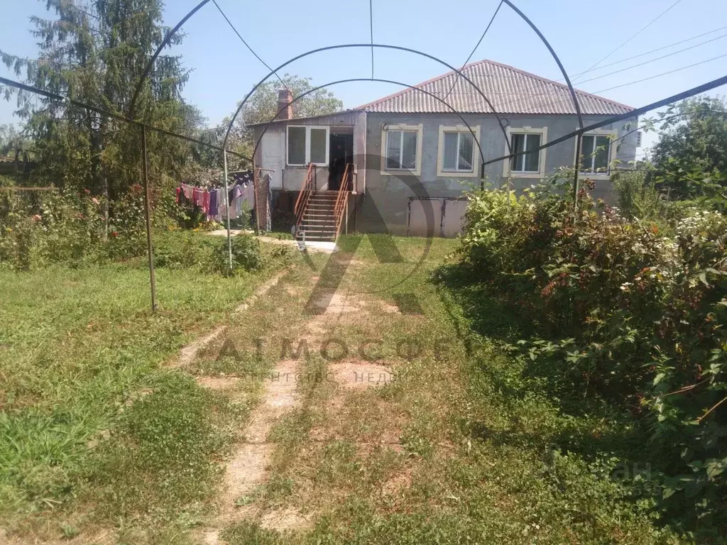 Дом в Краснодарский край, Апшеронск ул. Толстого (90 м) - Фото 2