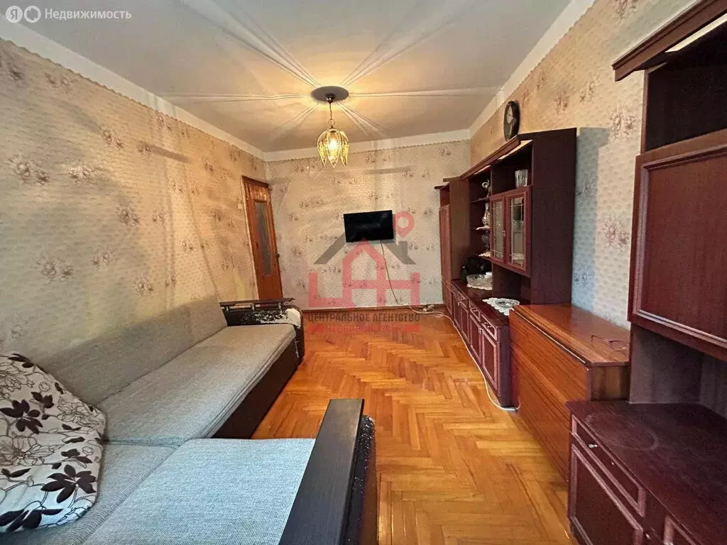 2-комнатная квартира: Ессентуки, улица Долина Роз, 10 (45.2 м) - Фото 1