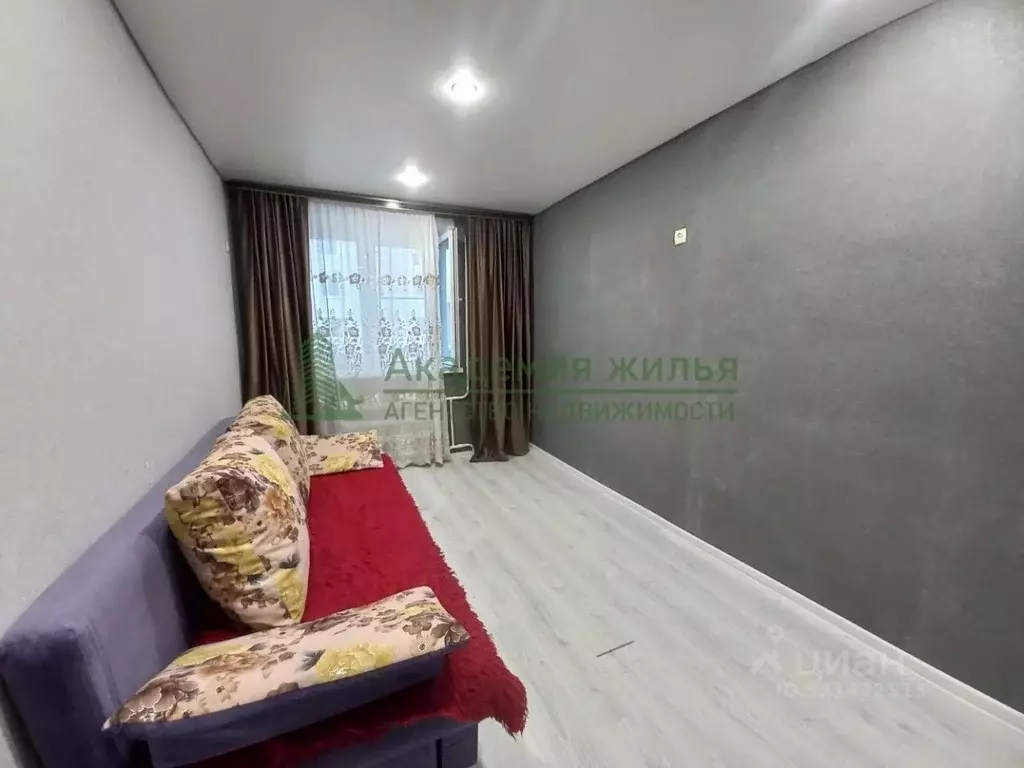 2-к кв. Саратовская область, Энгельс Казарменный пер., 13 (49.5 м) - Фото 2