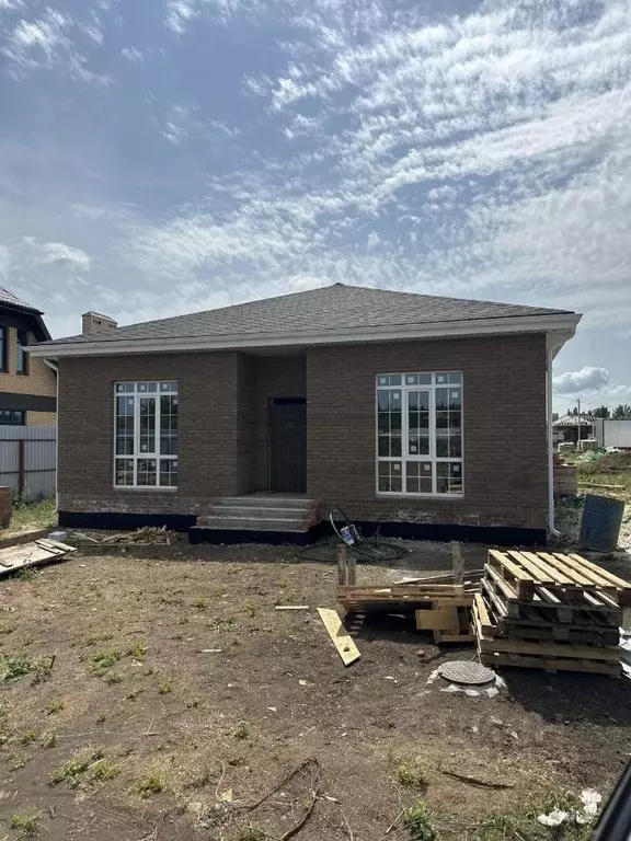 Дом в Ростовская область, Таганрог ул. Рябиновая (120 м) - Фото 0