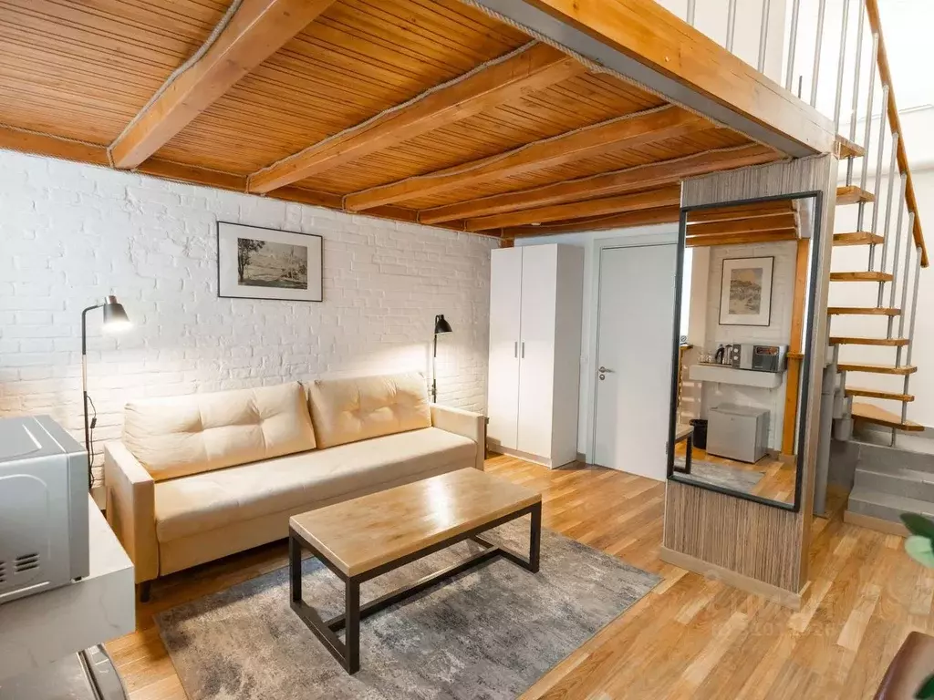 Комната Москва Садовническая ул., 5 (25.0 м) - Фото 0