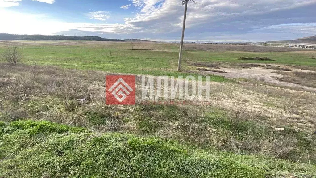 Участок в Крым, Бахчисарайский район, Железнодорожненское с/пос, пос. ... - Фото 2