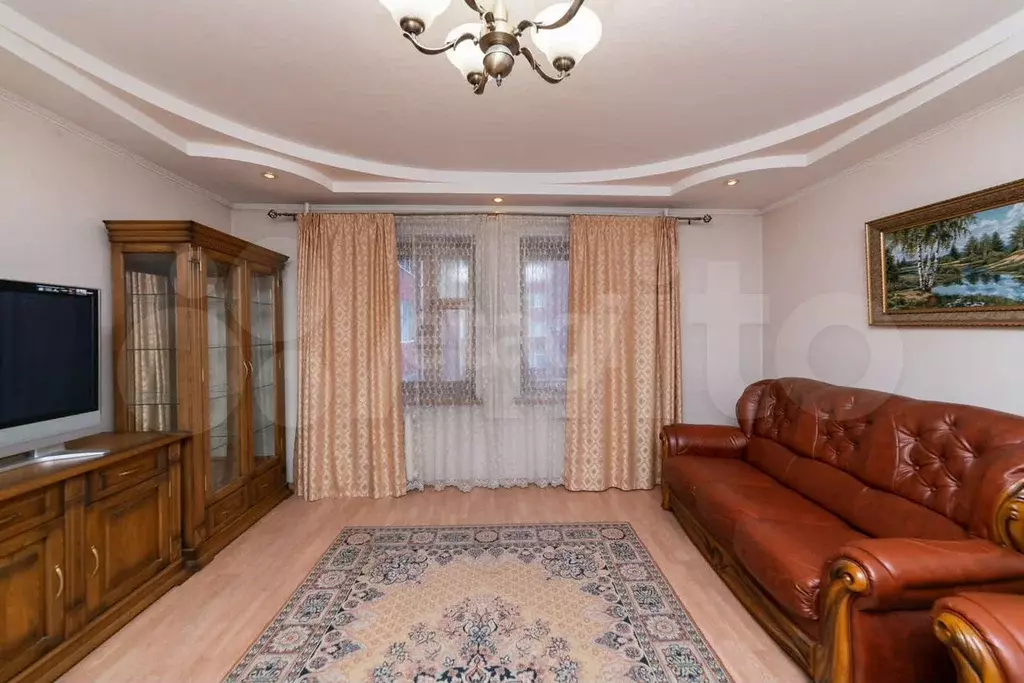 3-к. квартира, 94 м, 2/9 эт. - Фото 1