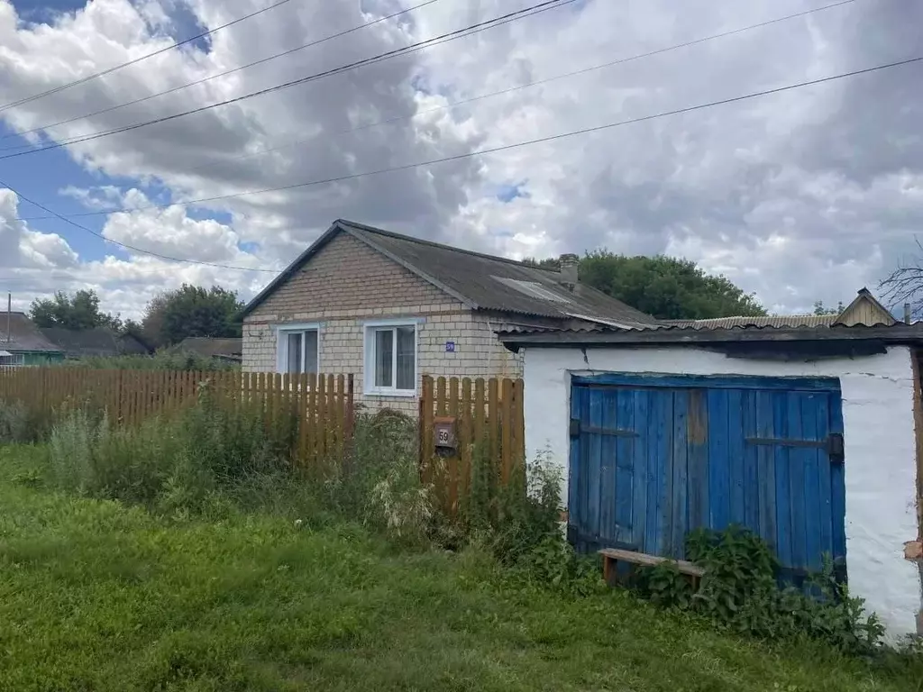 Дом в Оренбургская область, Бузулукский район, с. Подколки Юбилейная ... - Фото 0