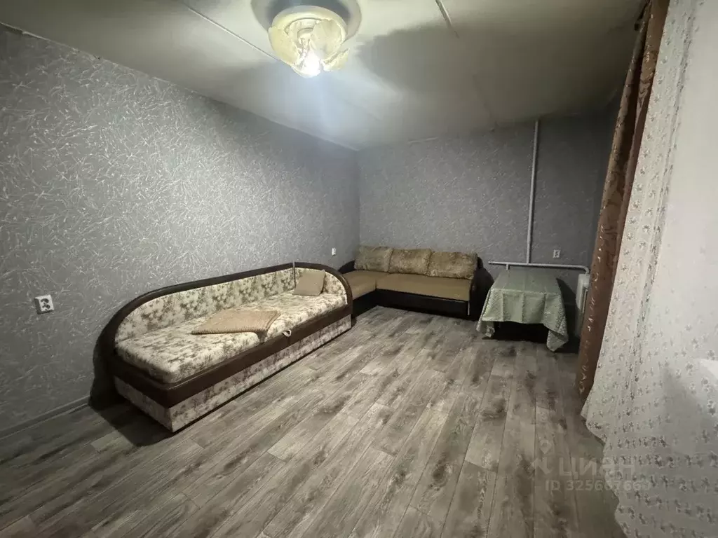 2-к кв. Вологодская область, Череповец просп. Победы, 111 (50.0 м) - Фото 2