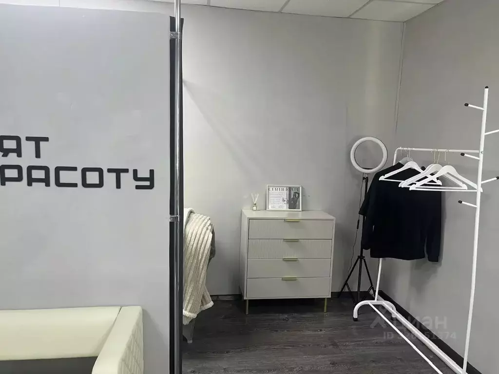 Помещение свободного назначения в Бурятия, Северо-Байкальский район, ... - Фото 2