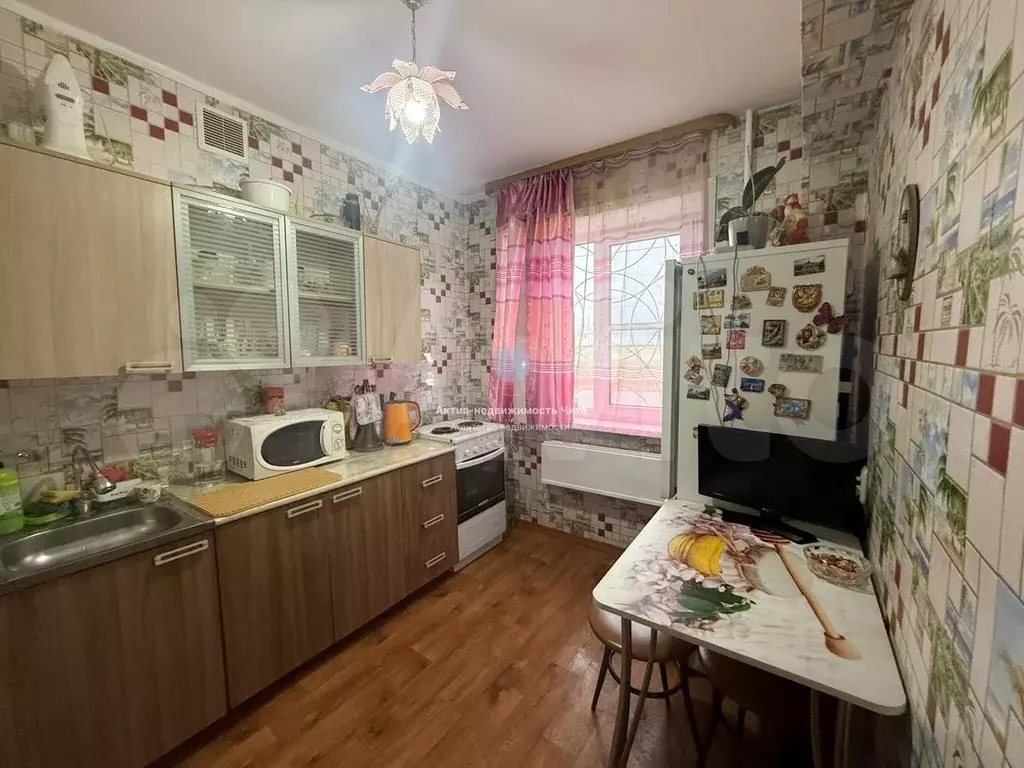 1-к. квартира, 28 м, 1/5 эт. - Фото 0