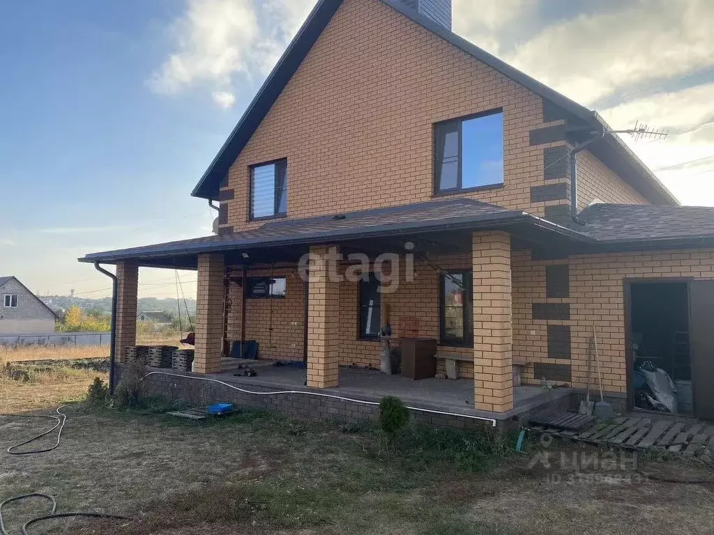 Дом в Белгородская область, Белгородский район, Поселок Октябрьский ... - Фото 1