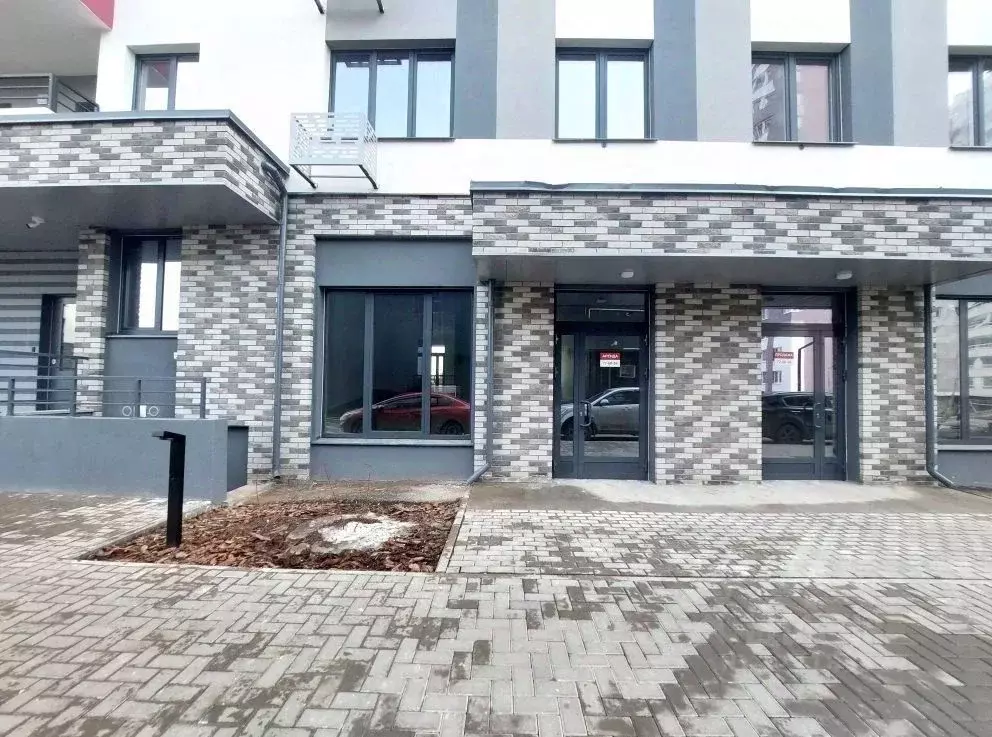 Помещение свободного назначения в Удмуртия, Ижевск ул. 10 лет Октября, ... - Фото 0