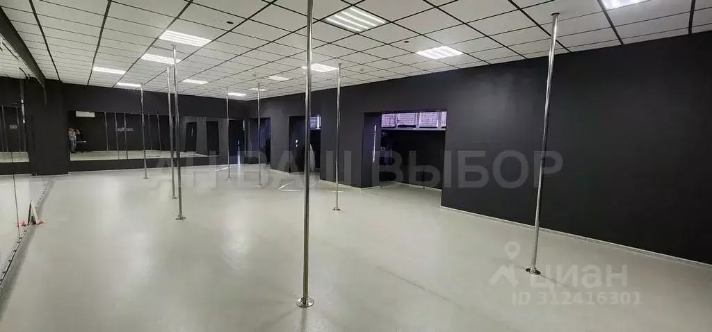 Помещение свободного назначения в Тюменская область, Тюмень Заречный ... - Фото 2