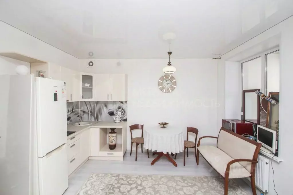 Студия Тюменская область, Тюмень ул. Василия Севергина, 2к1 (32.5 м) - Фото 1