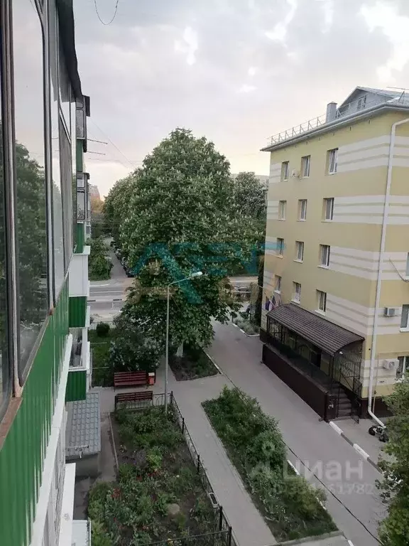 2-к кв. Белгородская область, Белгород ул. Маяковского, 18 (44.0 м) - Фото 2