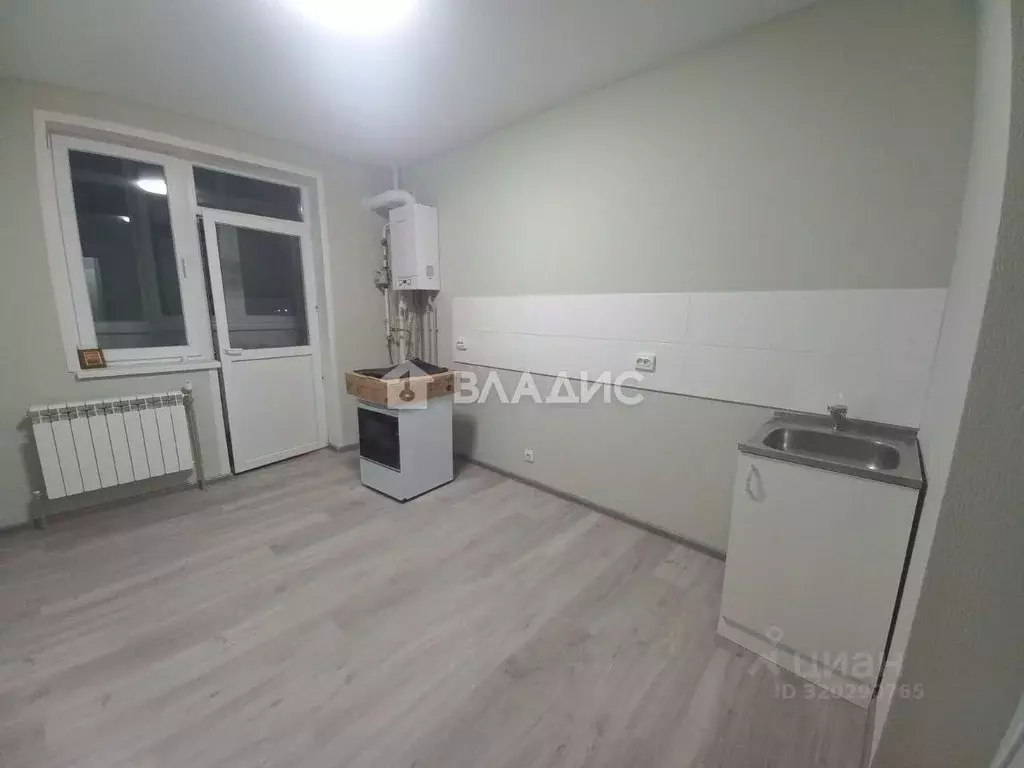 2-к кв. Белгородская область, Шебекино Железнодорожная ул., 2 (47.4 м) - Фото 2