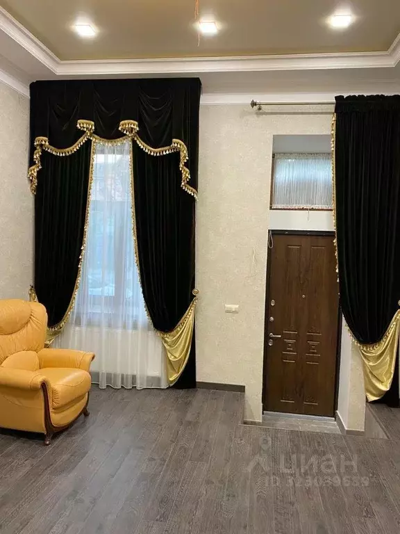 Офис в Крым, Симферополь ул. Тургенева, 6 (43 м) - Фото 2