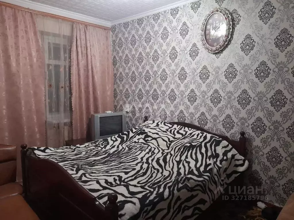 2-к кв. Крым, Ленино пгт ул. Шоссейная, 41 (59.0 м) - Фото 1