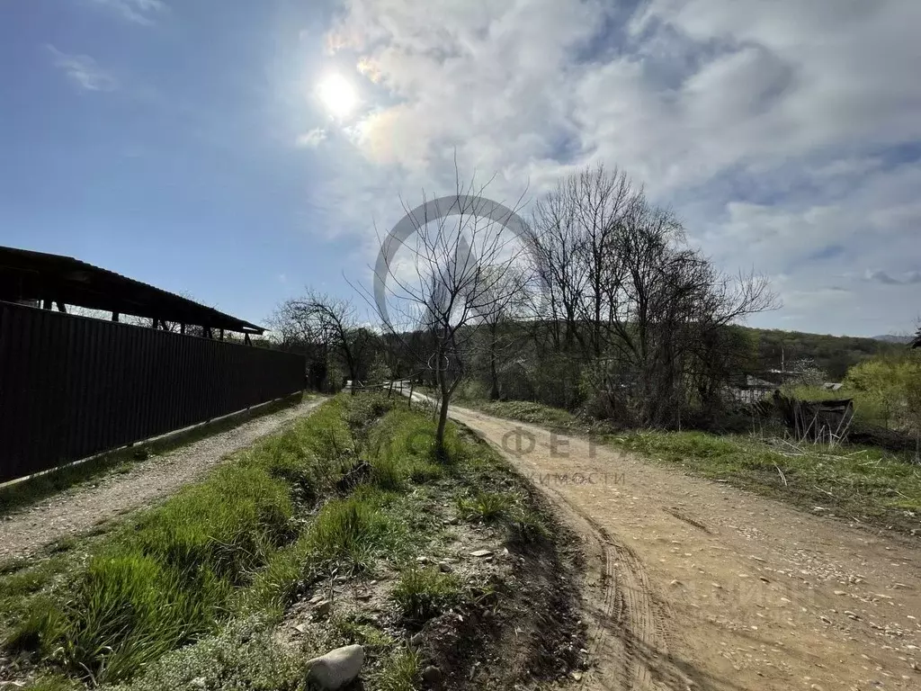 Участок в Краснодарский край, Хадыженск Апшеронский район, ул. ... - Фото 1