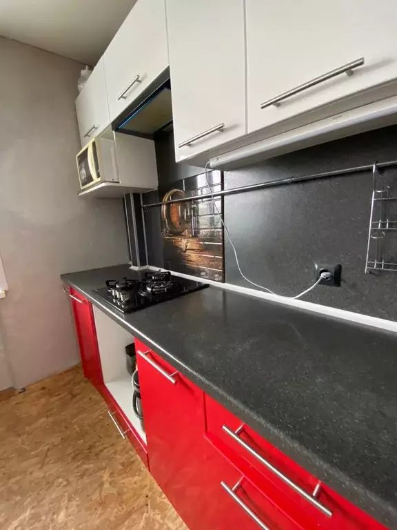 Продаётся 4-к квартира, 77.4 м - Фото 0