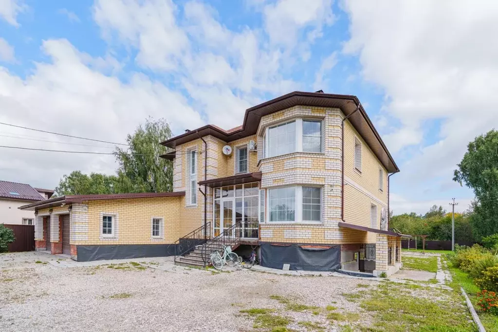 Коттедж в Свердловская область, Березовский ул. Фурманова, 8Б (454 м) - Фото 1