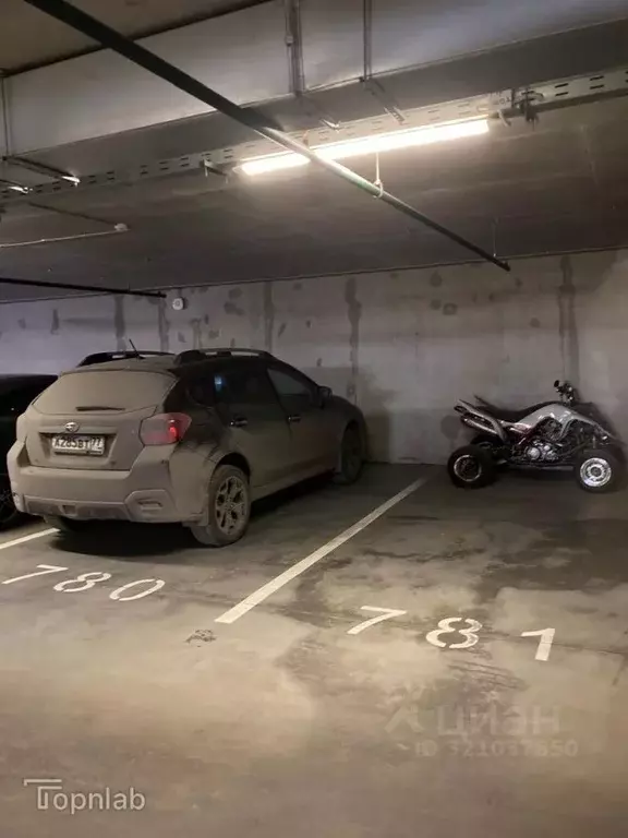 Гараж в Санкт-Петербург бул. Александра Грина, 1 (15 м) - Фото 1