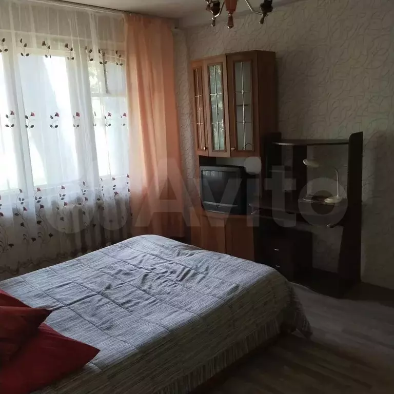 Комната 17 м в 2-к., 1/5 эт. - Фото 1