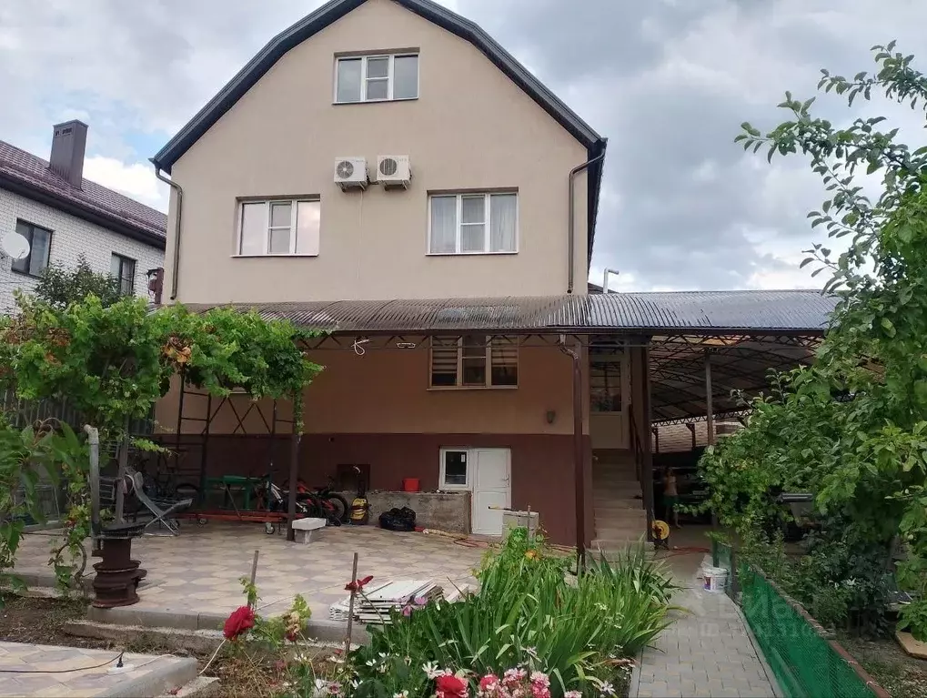 Дом в Ставропольский край, Ставрополь № 8 мкр, пер. Ростовский, 2А ... - Фото 1