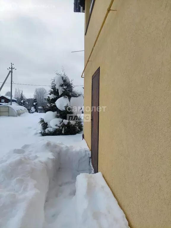 Дом в Ленинское сельское поселение, деревня Малые Сколотни, Солнечная ... - Фото 1