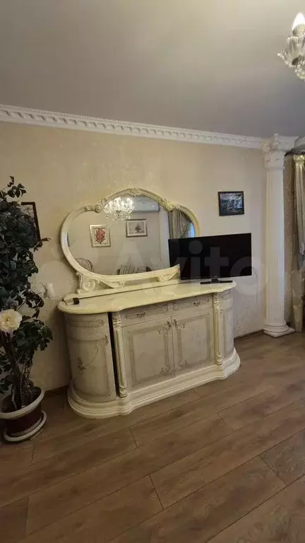 2-к. квартира, 60 м, 4/6 эт. - Фото 0