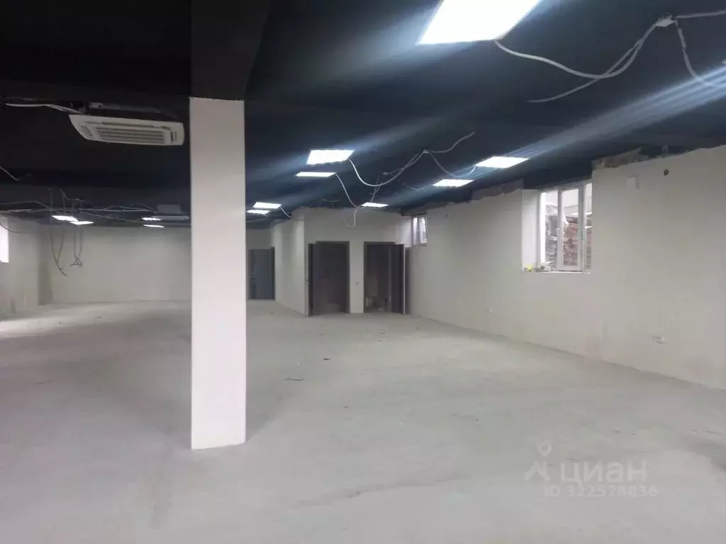 Помещение свободного назначения в Крым, Симферополь ул. Первомайская, ... - Фото 2