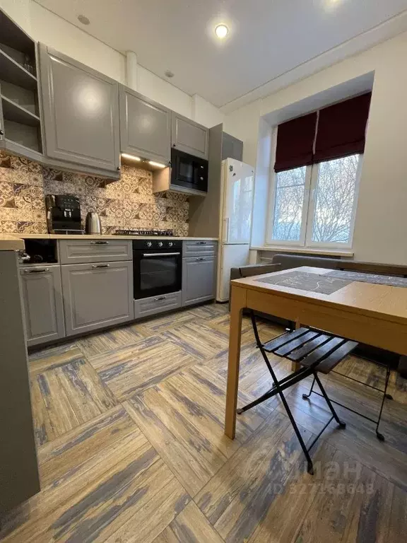 2-к кв. Мурманская область, Мурманск ул. Академика Книповича, 15 (56.0 ... - Фото 1