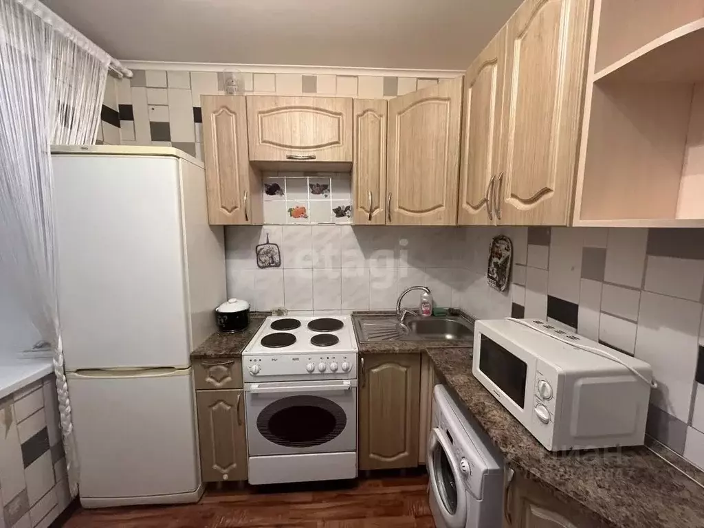 2-к кв. Тюменская область, Тобольск Рощинский пер., 60 (42.2 м) - Фото 1