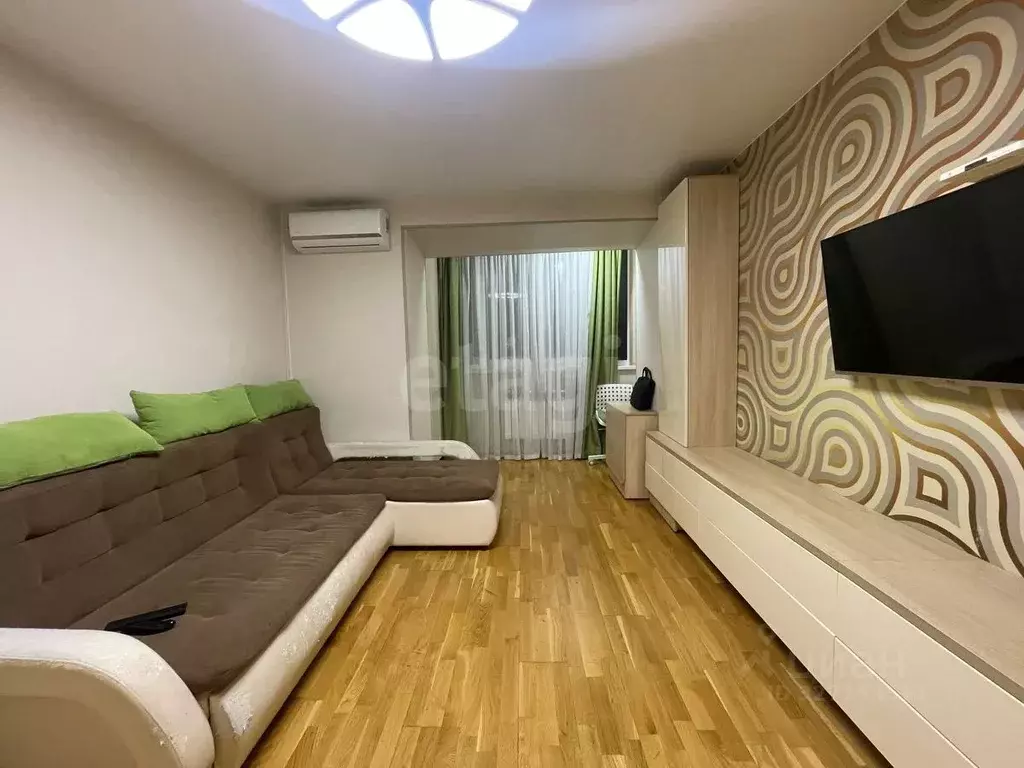 3-к кв. Крым, Симферополь ул. Имени Мате Залки (69.6 м) - Фото 2