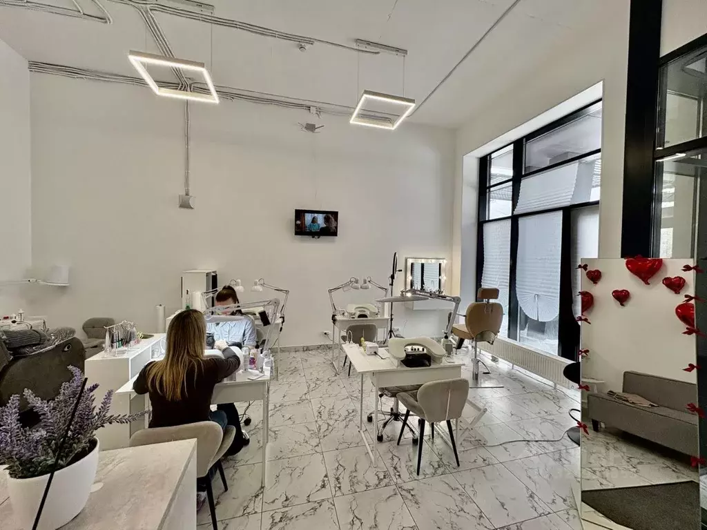 Помещение свободного назначения в Пермский край, Пермь бул. Гагарина, ... - Фото 2