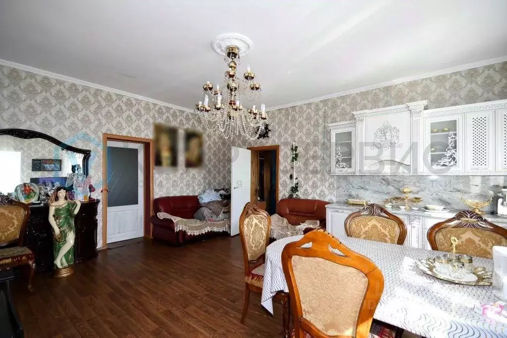 Дом в Омская область, Омск Порт-Артур мкр, ул. 1 Мая (85 м) - Фото 1