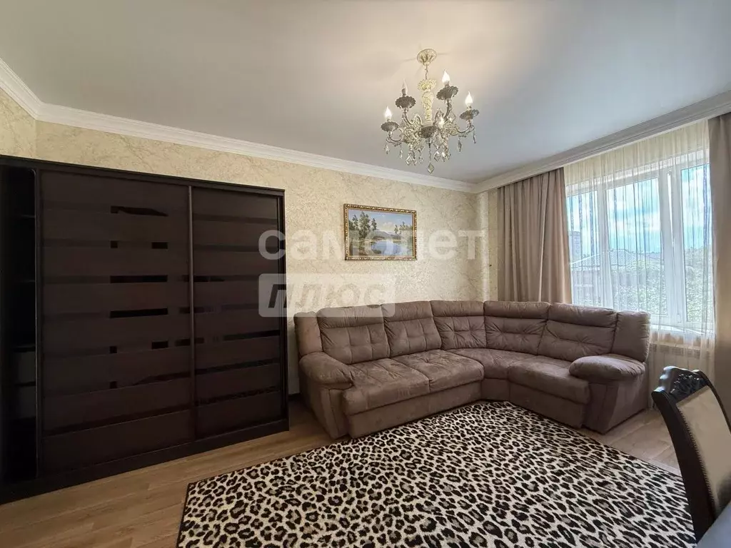 2-к кв. Кабардино-Балкария, Нальчик ул. Чернышевского, 201В (73.0 м) - Фото 2