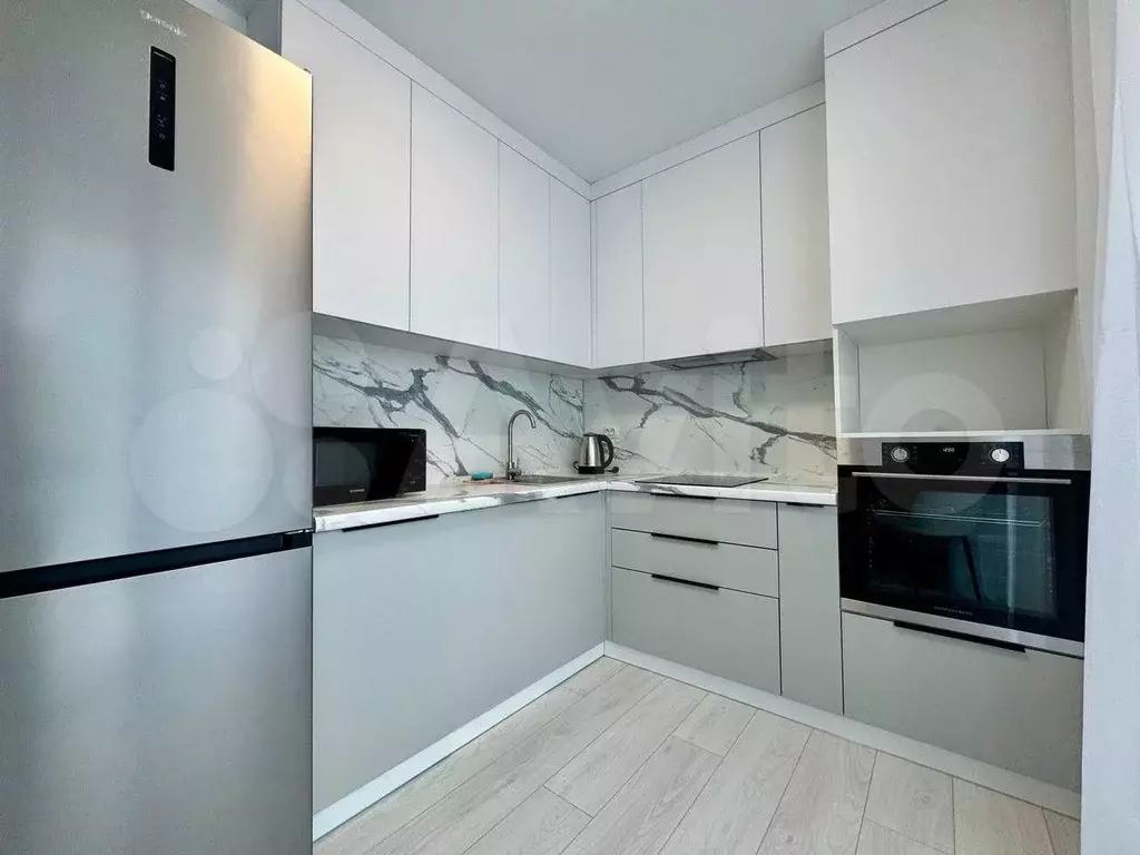 1-к. квартира, 40 м, 8/13 эт. - Фото 1