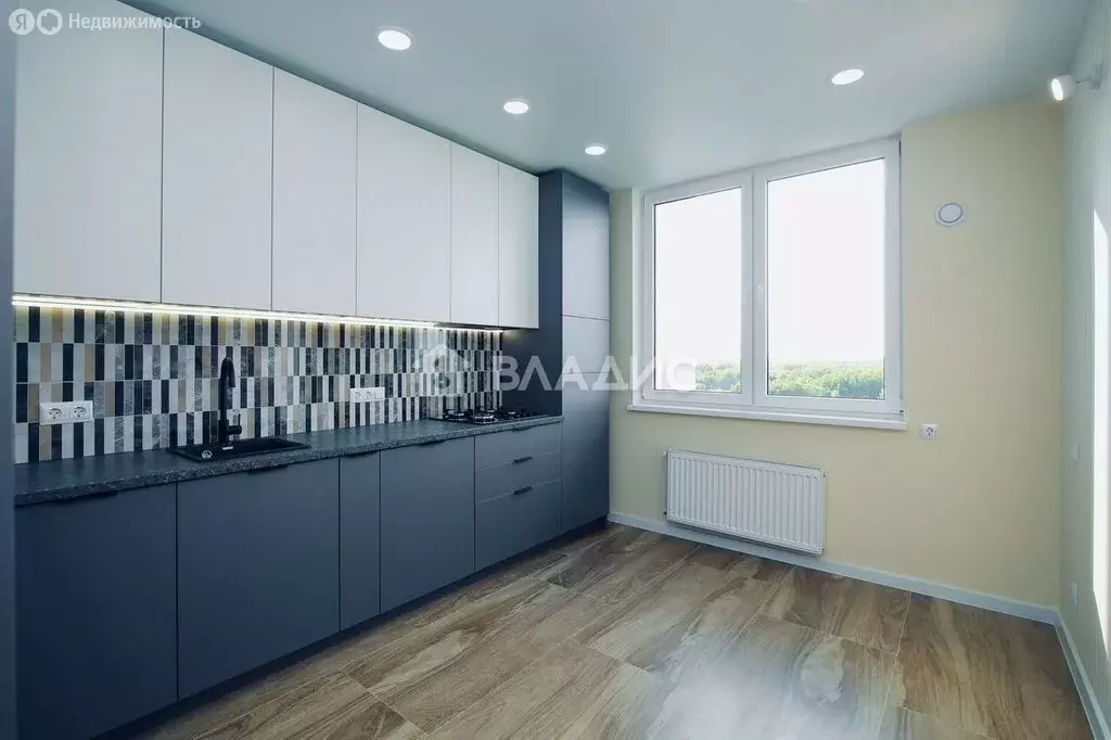 1-комнатная квартира: Калининград, Миргородская улица, 2 (45 м) - Фото 1