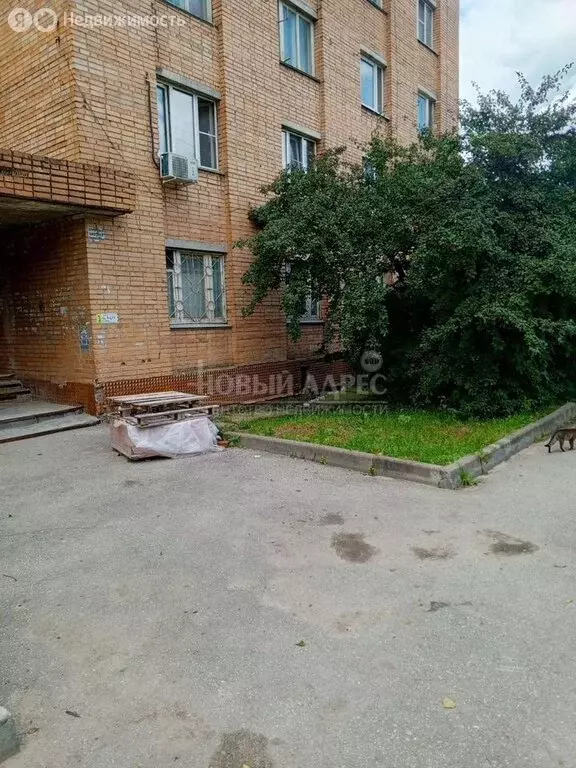 1к в -комнатной квартире ( м) - Фото 0