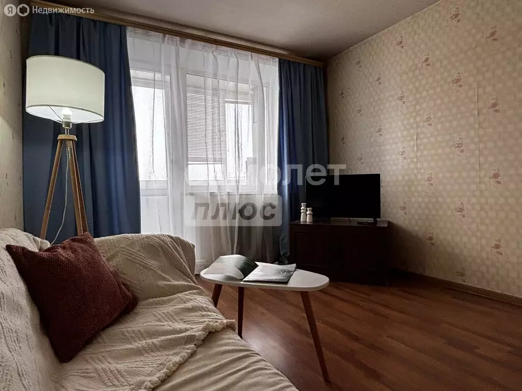 2-комнатная квартира: Сыктывкар, проспект Бумажников, 3 (51.6 м) - Фото 1