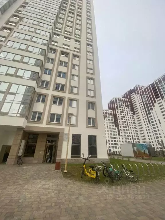 Студия Свердловская область, Екатеринбург ул. Краснолесья, 108/3 (25.2 ... - Фото 1