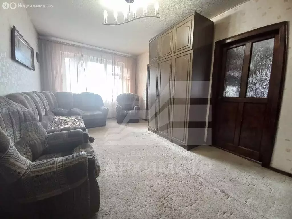 4-комнатная квартира: Курск, Магистральный проезд, 12 (61.4 м) - Фото 1